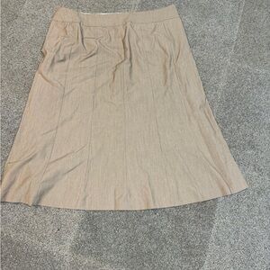 Avenue skirt